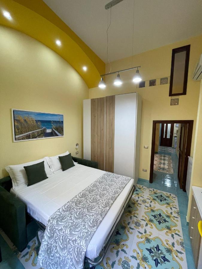 Ferienwohnung Sorrento City Center Atmosphere Exterior foto